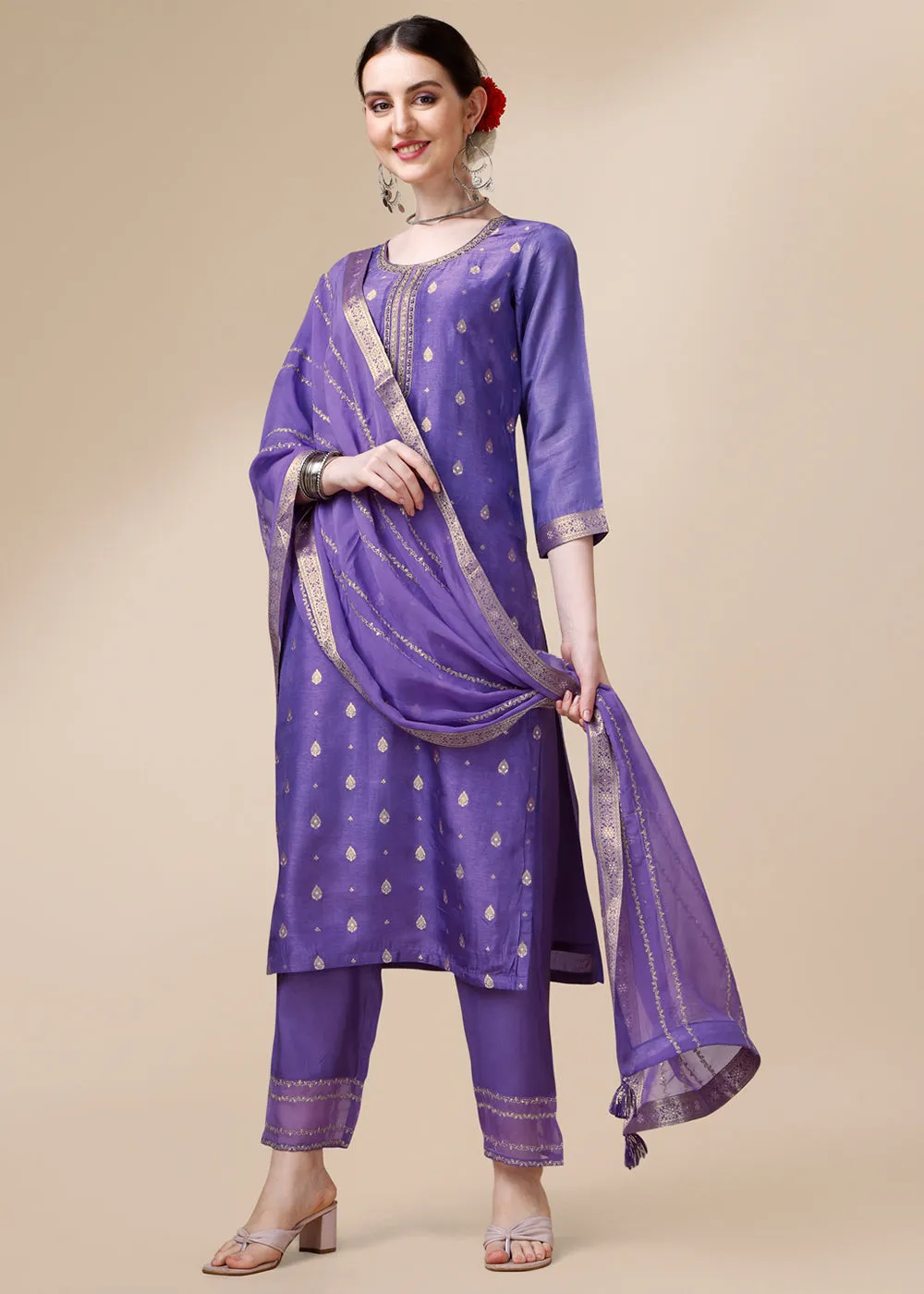 Amethyst Purple Dola Silk Suit Featuring Jacquard Pattern Weaving