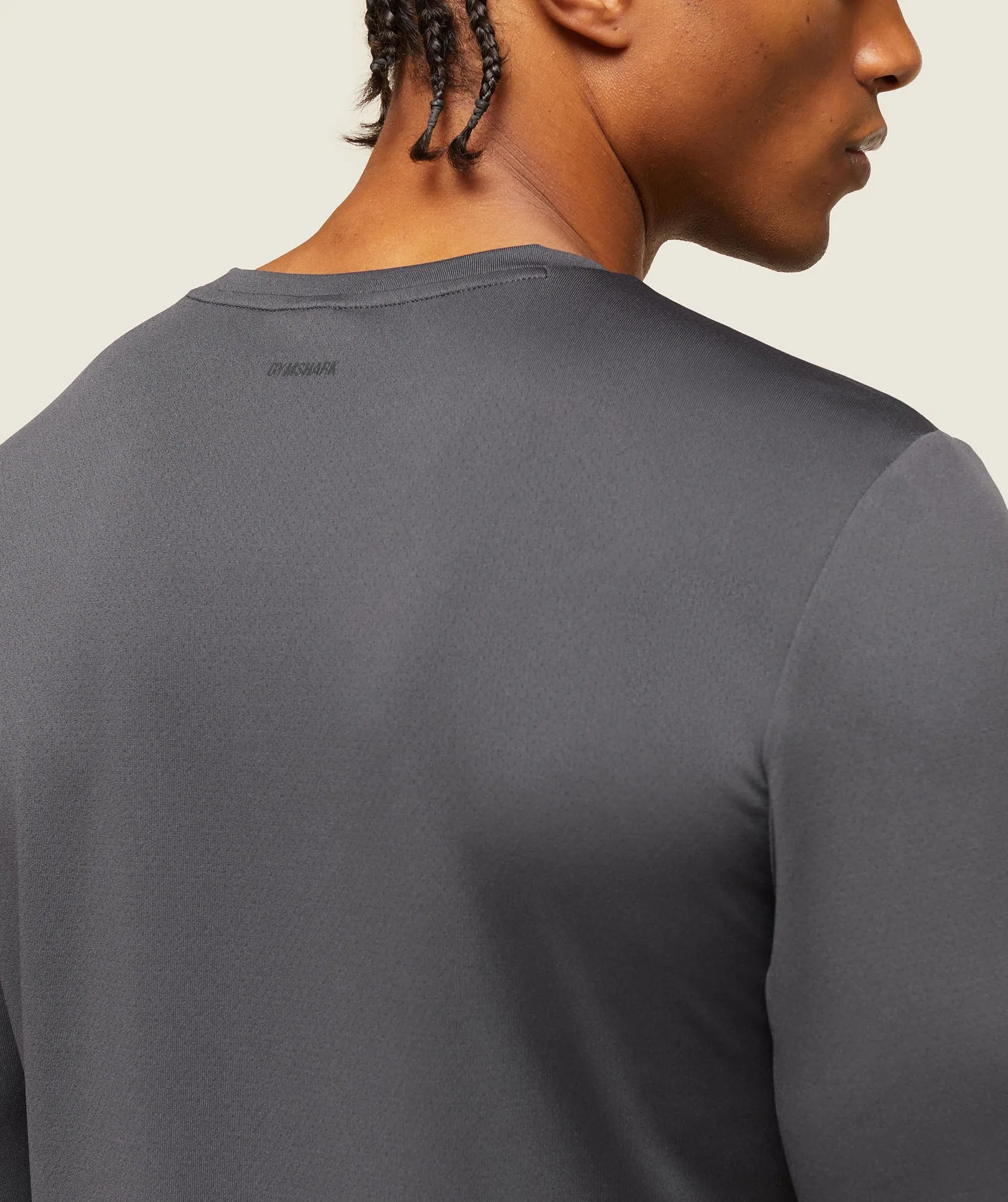 Gymshark everywear Tech Long Sleeve Tee - Onyx Grey