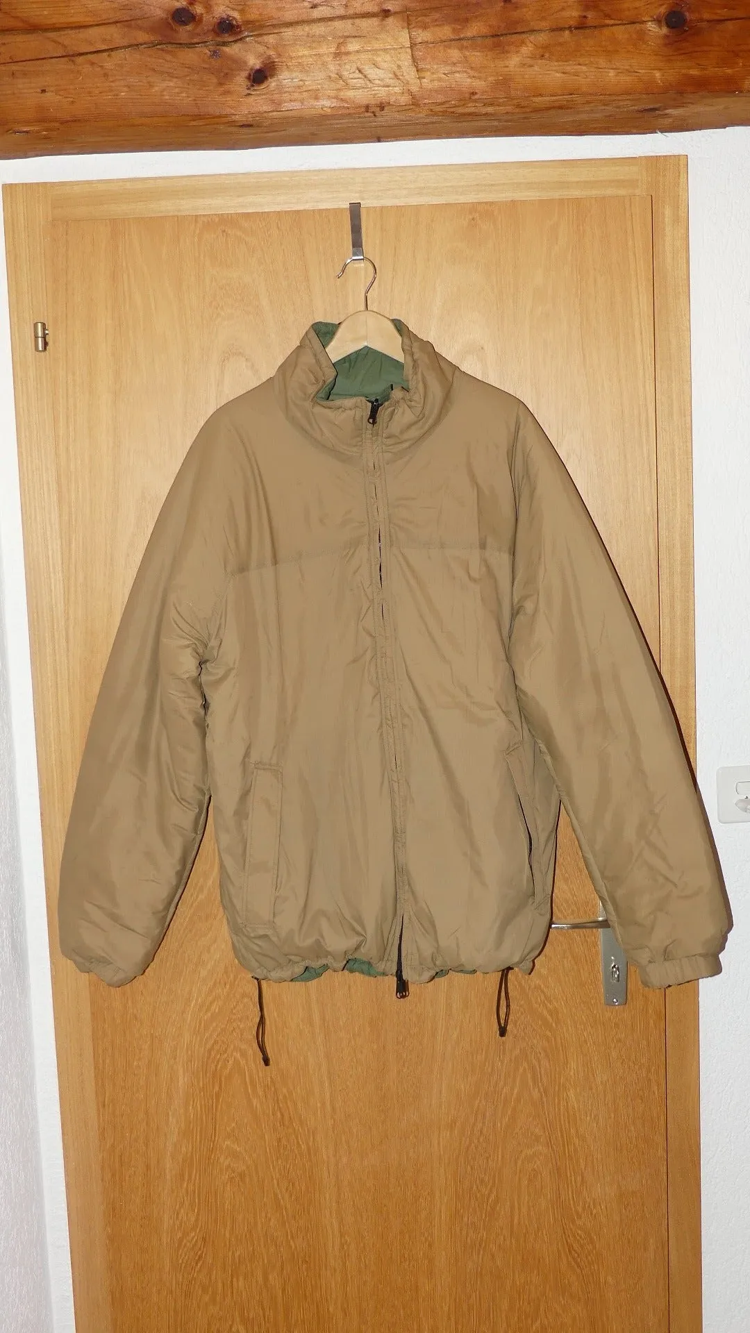 Jacket, Military thermal Jacket New British Army Reversible Thermal Jacket Size XL