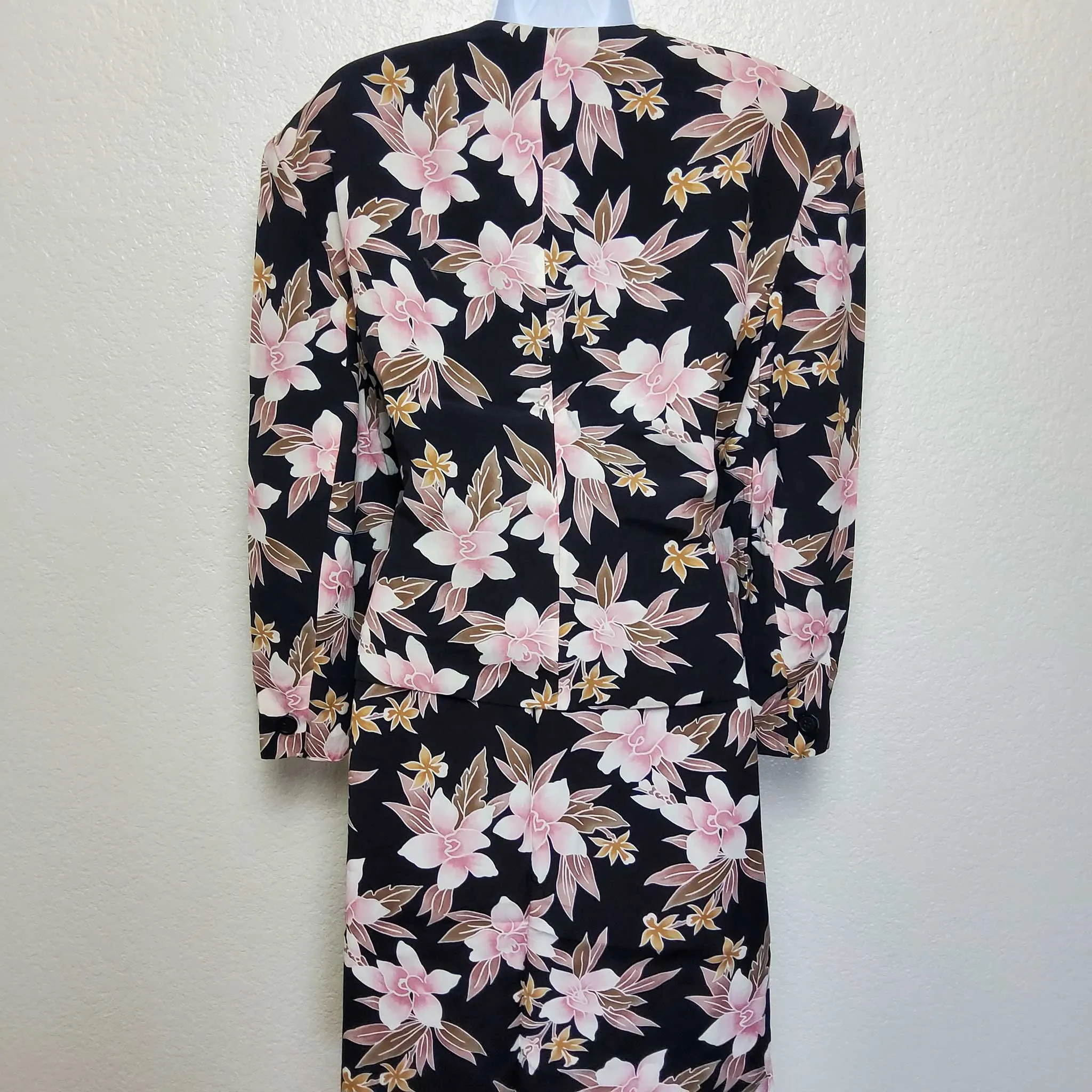 Jones New York Black 2-Piece Suit with Pink Floral Pattern, Women's Size 12