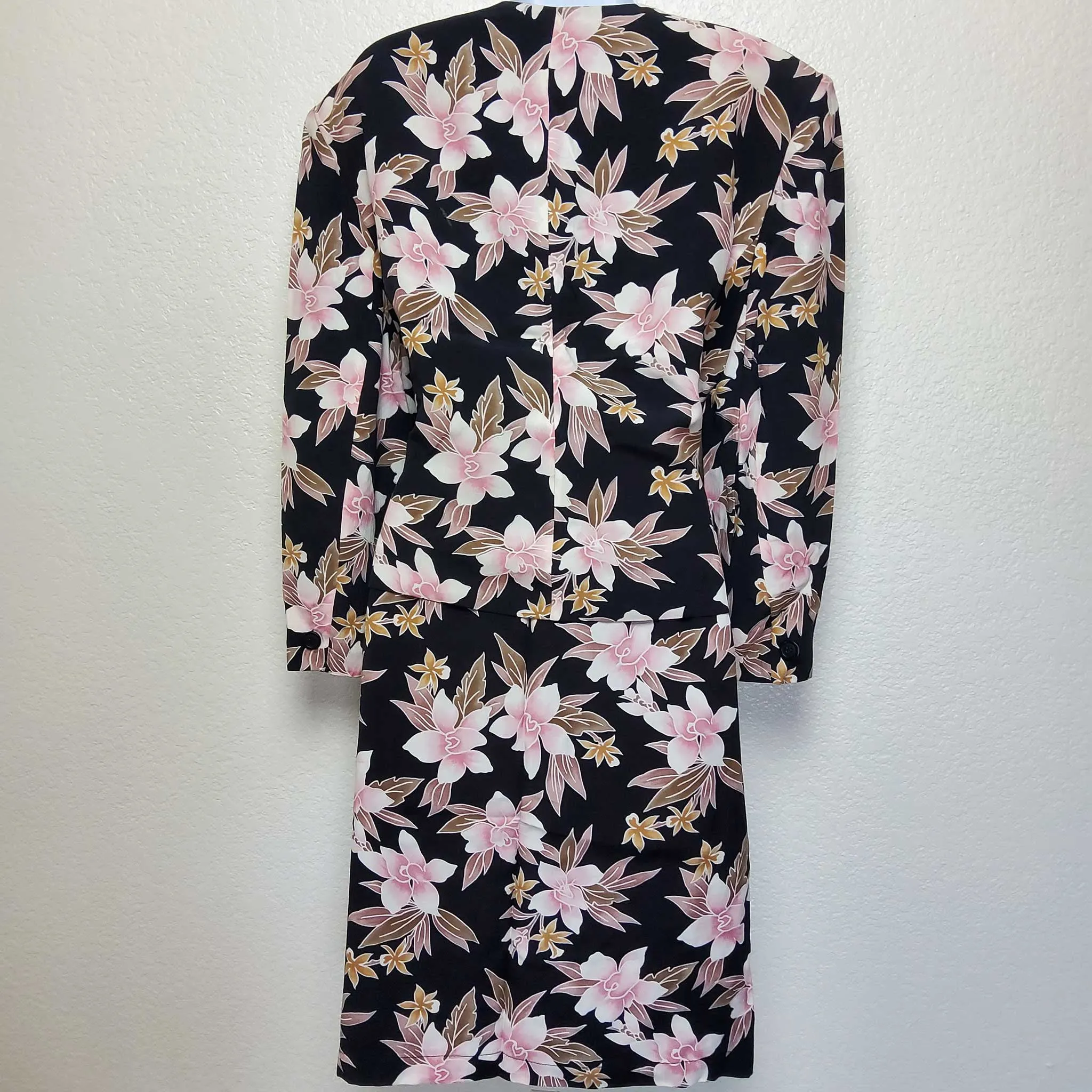 Jones New York Black 2-Piece Suit with Pink Floral Pattern, Women's Size 12