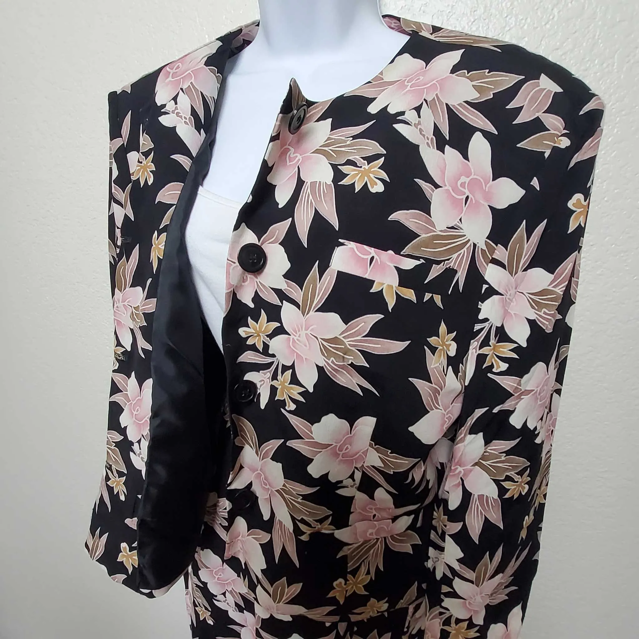 Jones New York Black 2-Piece Suit with Pink Floral Pattern, Women's Size 12