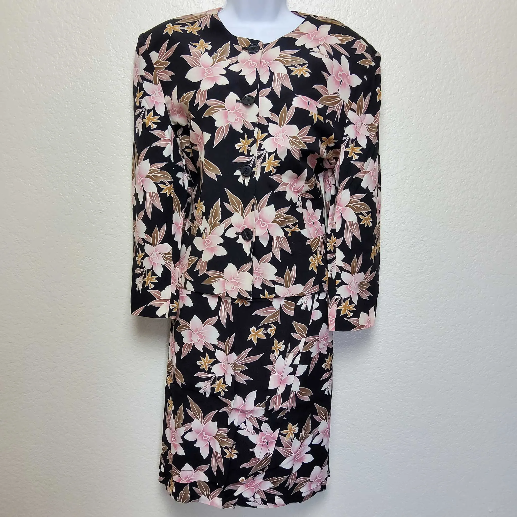 Jones New York Black 2-Piece Suit with Pink Floral Pattern, Women's Size 12