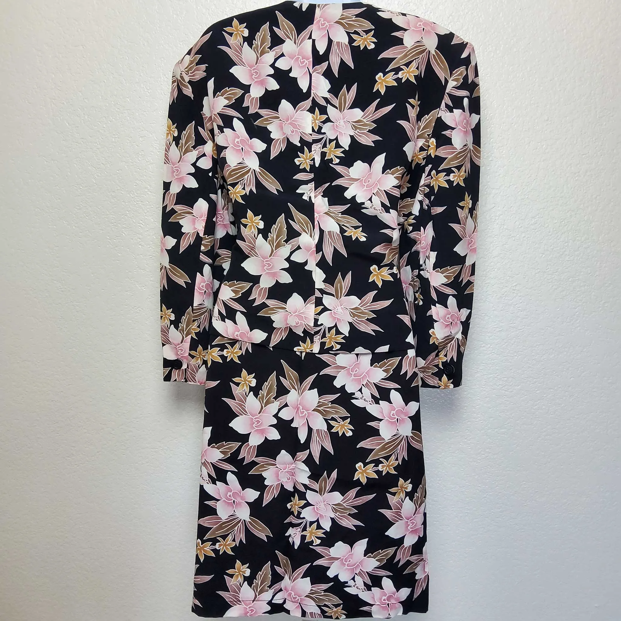 Jones New York Black 2-Piece Suit with Pink Floral Pattern, Women's Size 12
