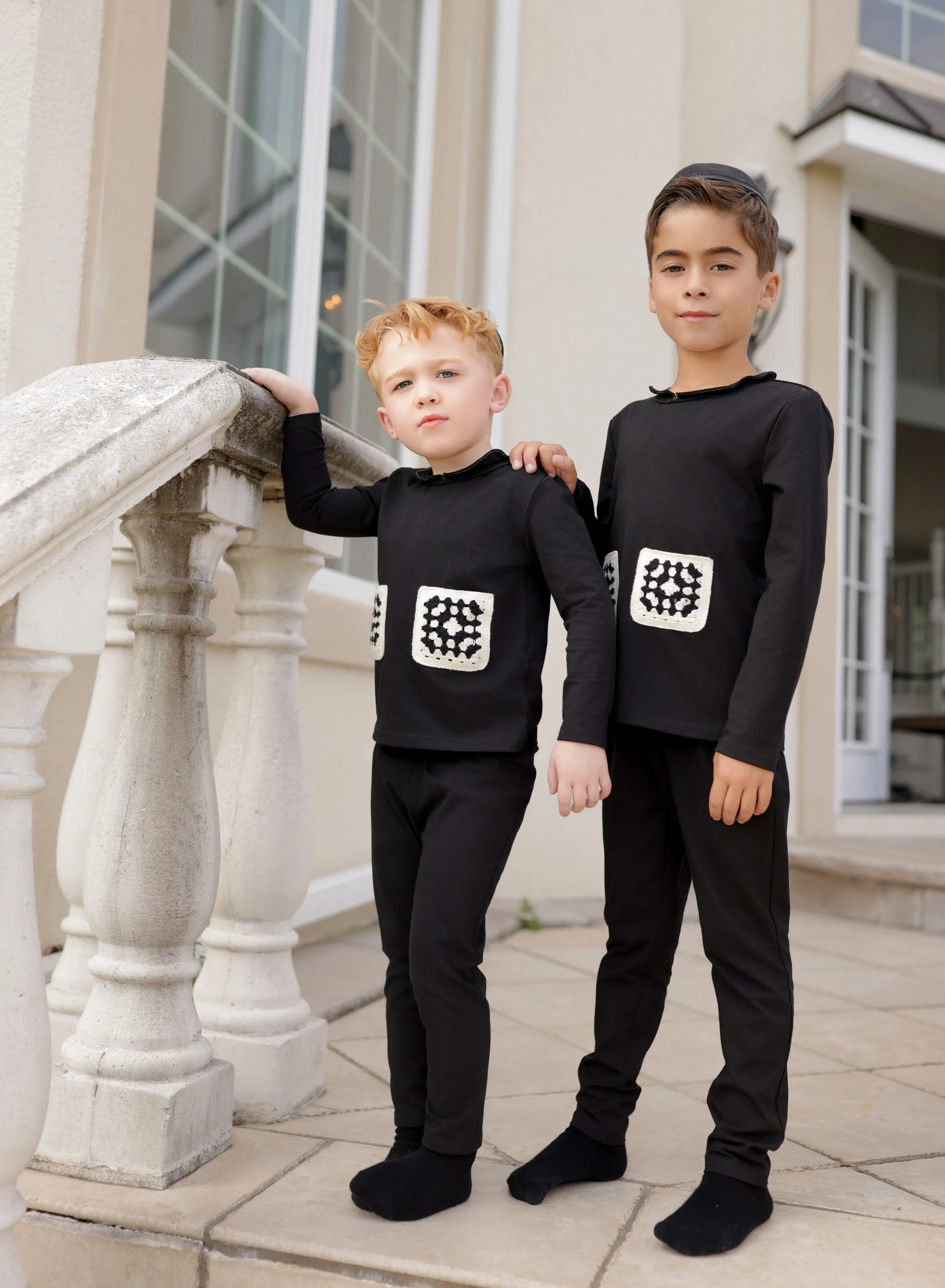 pajamas patch shirt l/s and leggings - black