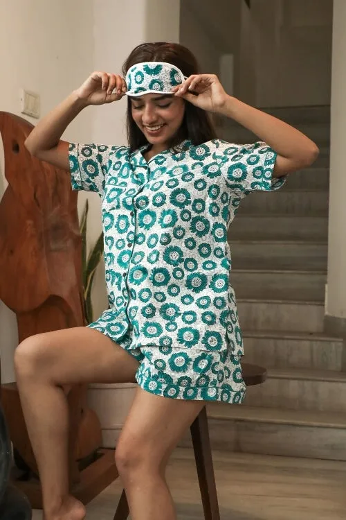 Sootisyahi 'Blue Bouquet' Handblock Printed Cotton Nightsuit