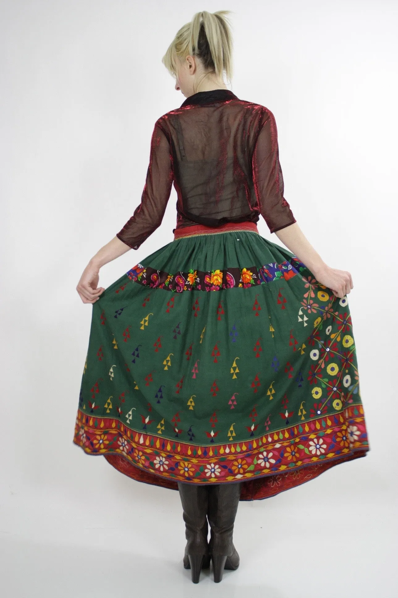 Vintage 70s Embroidered Hippie India Mirror skirt