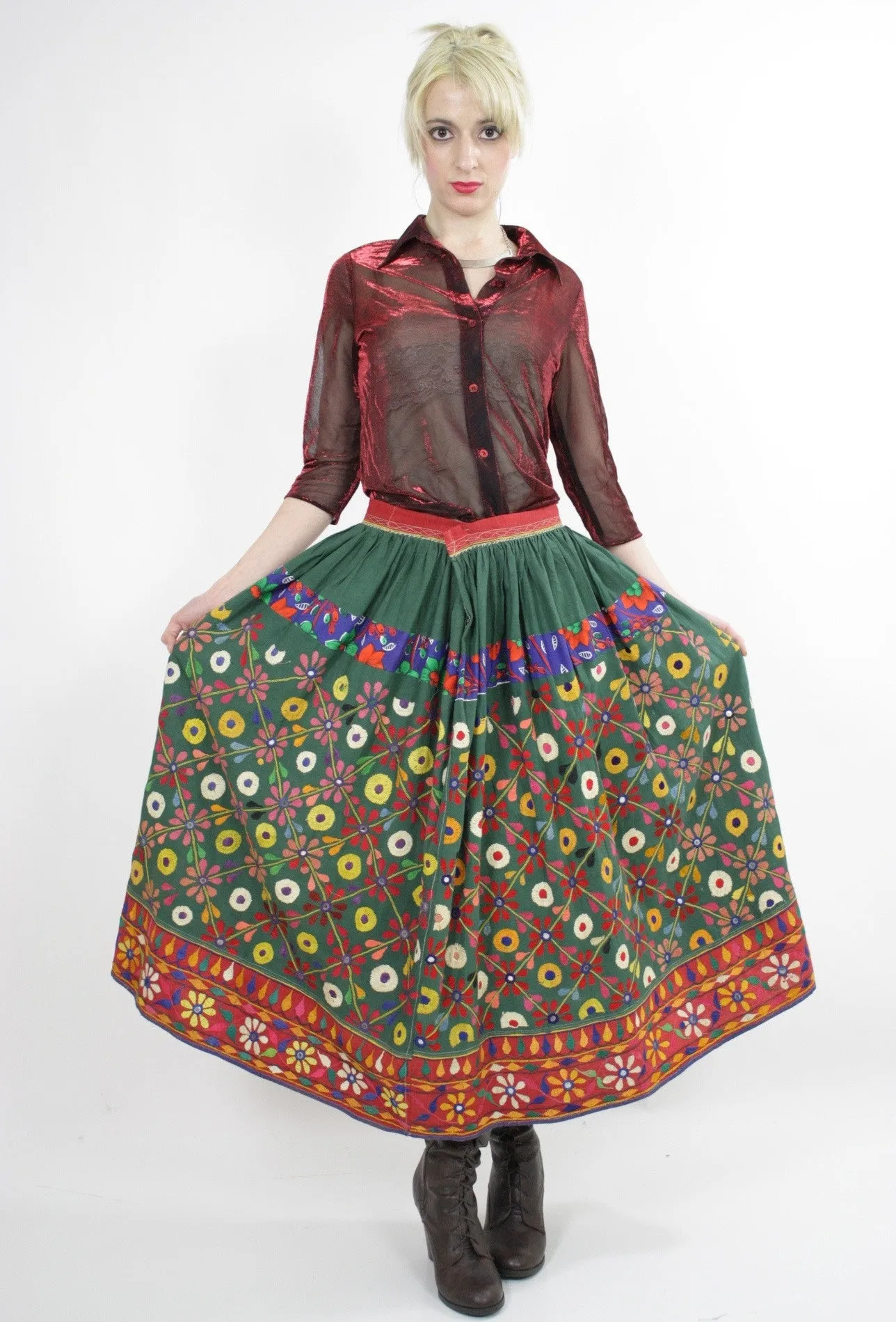Vintage 70s Embroidered Hippie India Mirror skirt