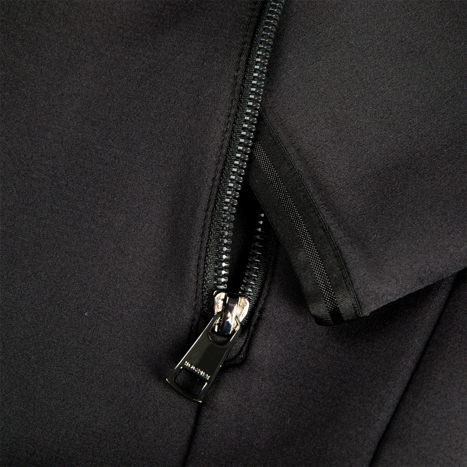 Womens Brinja Full Zip Jacket Black - AW23
