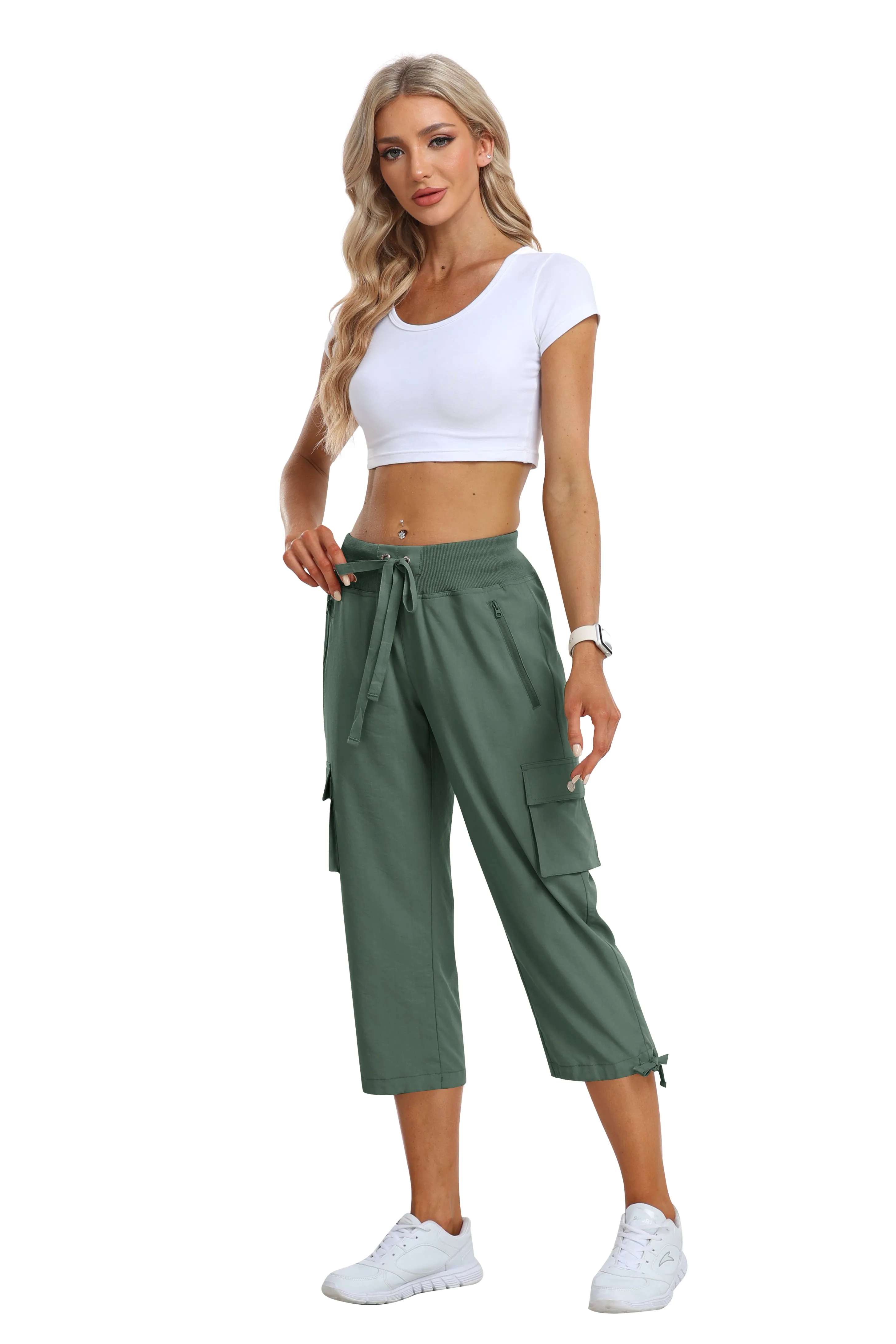 Women's loose casual quick drying travel cargo capri pants